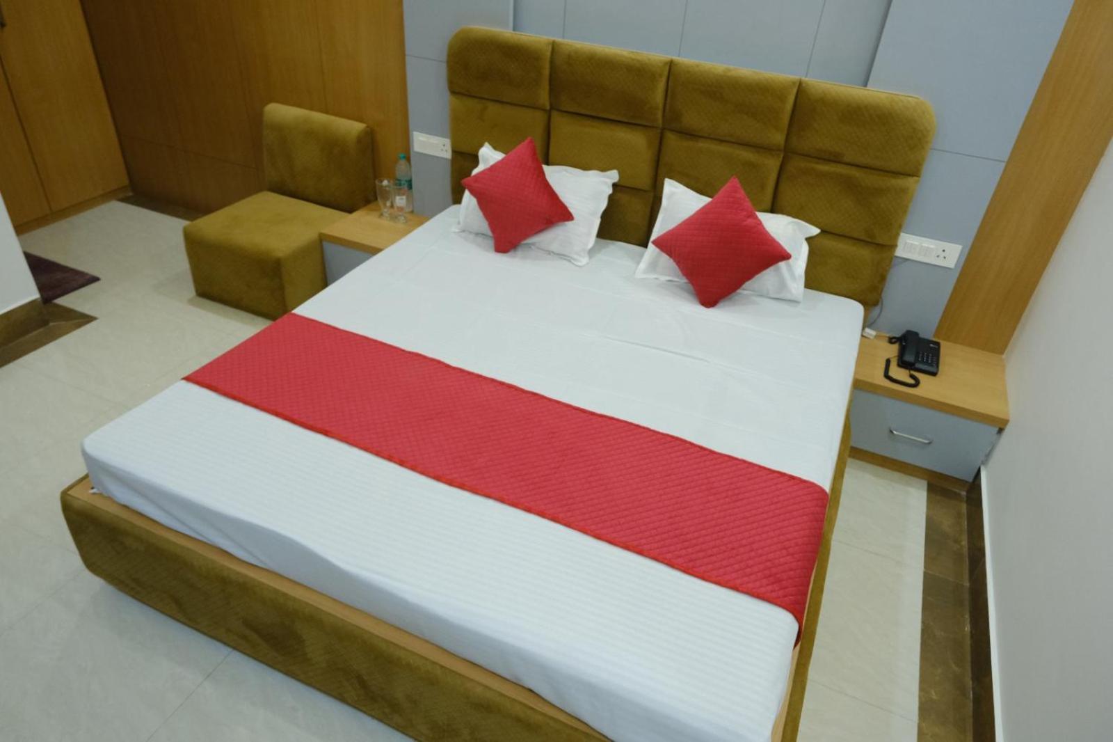 Hotel Golden Continental Deoghar Exterior photo